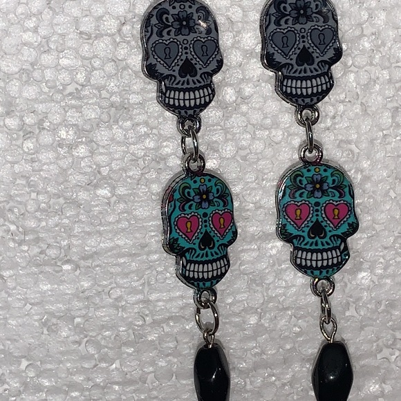 ☠️☠️Sugar skull earrings ☠️☠️ - Picture 6 of 9